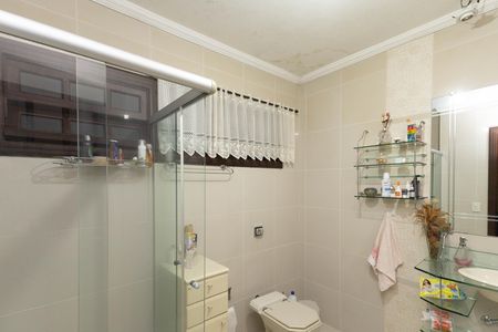 Casa à venda com 360m², 3 quartos e 6 vagas Casa à venda com 360m², 3 quartos e 6 vagasBanheiro 1
