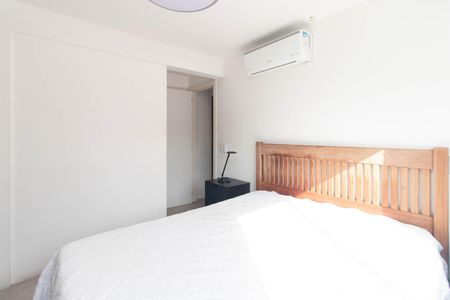 Apartamento para alugar com 70m², 2 quartos e 2 vagas Apartamento para alugar com 70m², 2 quartos e 2 vagasQuarto 2
