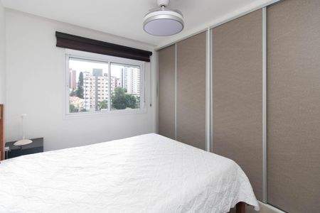 Apartamento para alugar com 70m², 2 quartos e 2 vagas Apartamento para alugar com 70m², 2 quartos e 2 vagasQuarto 2