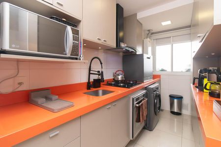 Apartamento para alugar com 70m², 2 quartos e 2 vagas Apartamento para alugar com 70m², 2 quartos e 2 vagasCozinha e Área de Serviço