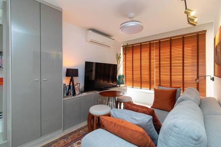 Apartamento para alugar com 70m², 2 quartos e 2 vagas Apartamento para alugar com 70m², 2 quartos e 2 vagasSala