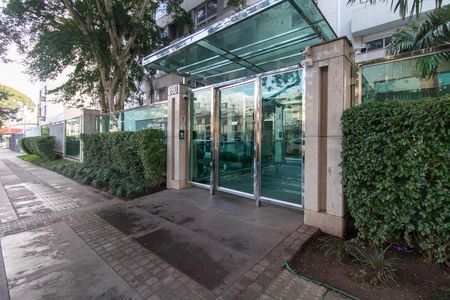 Apartamento para alugar com 70m², 2 quartos e 2 vagas Apartamento para alugar com 70m², 2 quartos e 2 vagasFachada