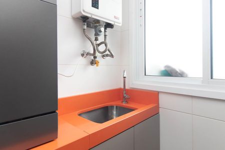 Apartamento para alugar com 70m², 2 quartos e 2 vagas Apartamento para alugar com 70m², 2 quartos e 2 vagasCozinha e Área de Serviço