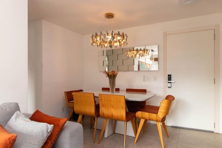 Apartamento para alugar com 70m², 2 quartos e 2 vagas Apartamento para alugar com 70m², 2 quartos e 2 vagasSala