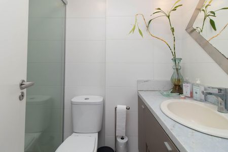 Apartamento para alugar com 70m², 2 quartos e 2 vagas Apartamento para alugar com 70m², 2 quartos e 2 vagasBanheiro Social