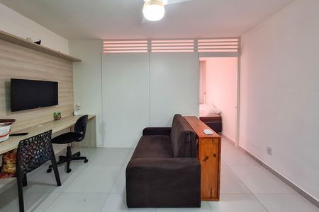 Sala de apartamento para alugar com 1 quarto, 50m² em Itaipu, Niterói