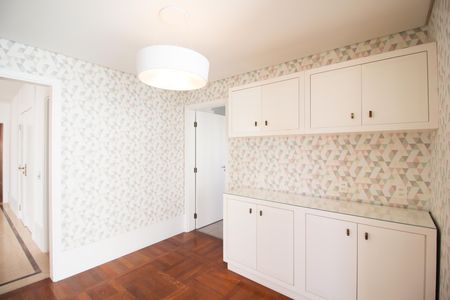 Apartamento para alugar com 250m², 3 quartos e 4 vagas Apartamento para alugar com 250m², 3 quartos e 4 vagasCopa