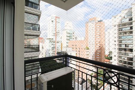 Apartamento para alugar com 250m², 3 quartos e 4 vagas Apartamento para alugar com 250m², 3 quartos e 4 vagasVaranda da Suíte