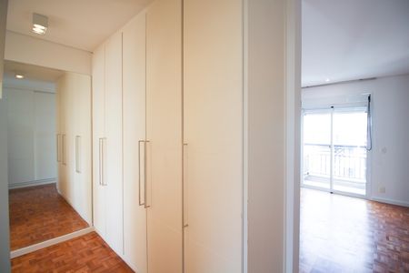 Apartamento para alugar com 250m², 3 quartos e 4 vagas Apartamento para alugar com 250m², 3 quartos e 4 vagasSuíte 1