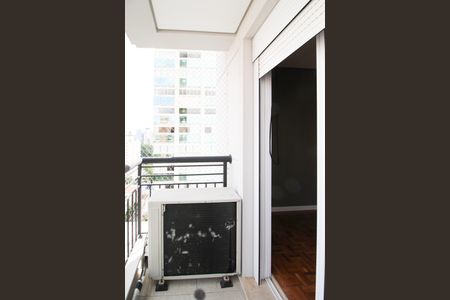 Apartamento para alugar com 250m², 3 quartos e 4 vagas Apartamento para alugar com 250m², 3 quartos e 4 vagasVaranda da Suíte 1