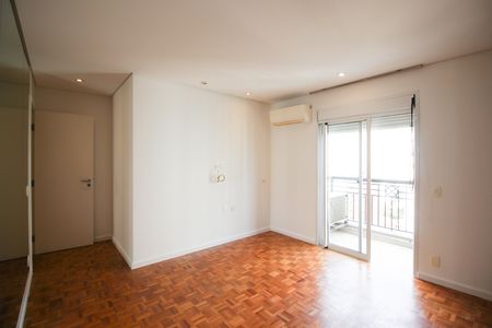 Apartamento para alugar com 250m², 3 quartos e 4 vagas Apartamento para alugar com 250m², 3 quartos e 4 vagasSuíte 1
