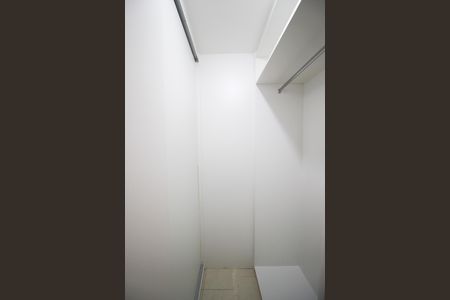 Apartamento para alugar com 250m², 3 quartos e 4 vagas Apartamento para alugar com 250m², 3 quartos e 4 vagasClaet da Suíte 1