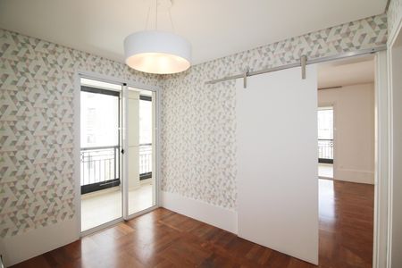 Apartamento para alugar com 250m², 3 quartos e 4 vagas Apartamento para alugar com 250m², 3 quartos e 4 vagasCopa