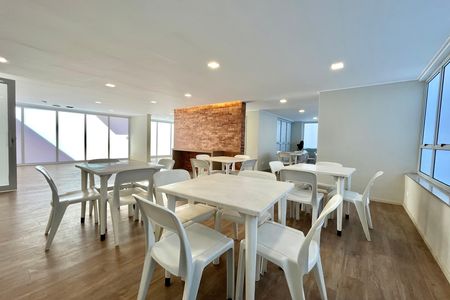 Apartamento para alugar com 60m², 1 quarto e 1 vagaÁrea comum - Salão de festas