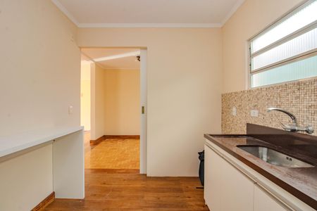 Casa para alugar com 198m², 3 quartos e 2 vagasCozinha 