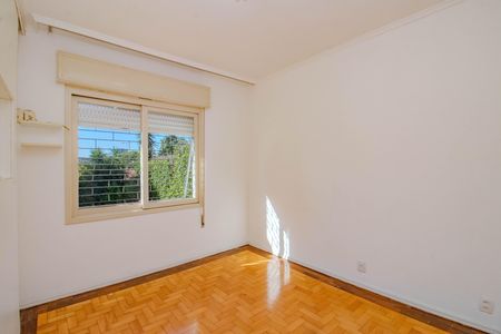 Casa para alugar com 198m², 3 quartos e 2 vagasSuíte