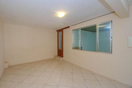 Casa para alugar com 198m², 3 quartos e 2 vagasDepósito