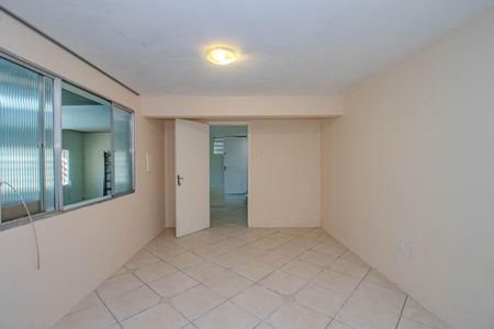 Casa para alugar com 198m², 3 quartos e 2 vagasDepósito