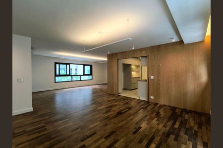 Apartamento à venda com 3 quartos, 200m² em Cerqueira César, São Paulo