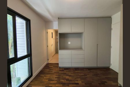Apartamento à venda com 3 quartos, 200m² em Cerqueira César, São Paulo