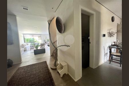 Casa à venda com 3 quartos, 419m² em Jardim dos Estados, São Paulo