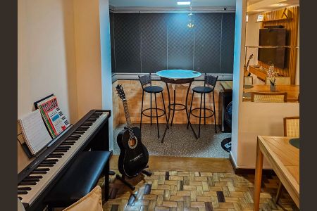 Apartamento para alugar com 85m², 2 quartos e sem vaga