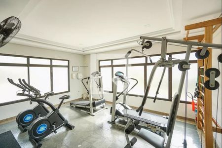 Apartamento para alugar com 55m², 2 quartos e 1 vaga Apartamento para alugar com 55m², 2 quartos e 1 vagaÁrea comum - Academia