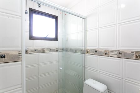 Apartamento para alugar com 55m², 2 quartos e 1 vaga Apartamento para alugar com 55m², 2 quartos e 1 vagaBanheiro da Suíte
