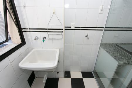 Apartamento para alugar com 55m², 2 quartos e 1 vaga Apartamento para alugar com 55m², 2 quartos e 1 vagaÁrea de Serviço