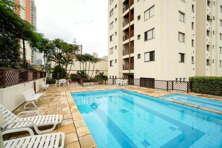 Apartamento para alugar com 55m², 2 quartos e 1 vaga Apartamento para alugar com 55m², 2 quartos e 1 vagaÁrea comum - Piscina