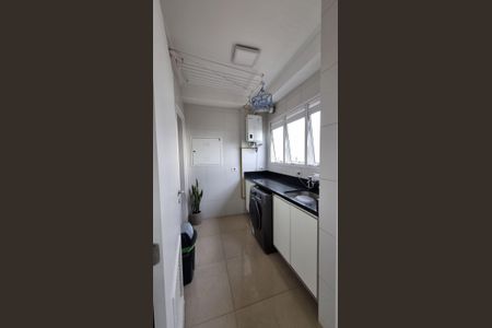 Apartamento à venda com 157m², 3 quartos e 2 vagas Apartamento à venda com 157m², 3 quartos e 2 vagasÁrea de Serviço