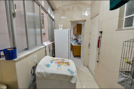 Apartamento para alugar com 138m², 3 quartos e sem vaga Apartamento para alugar com 138m², 3 quartos e sem vagaÁrea de Serviço