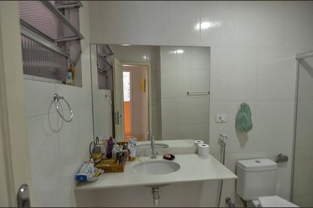 Apartamento para alugar com 138m², 3 quartos e sem vaga Apartamento para alugar com 138m², 3 quartos e sem vagaBanheiro Social