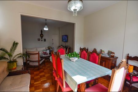 Apartamento para alugar com 138m², 3 quartos e sem vaga Apartamento para alugar com 138m², 3 quartos e sem vagaSala