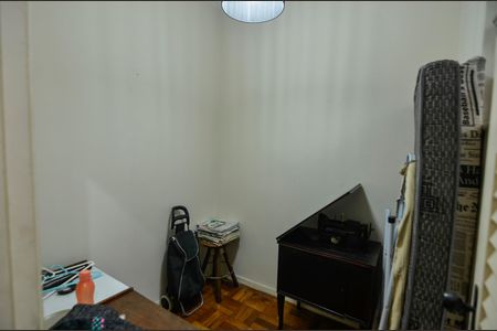 Apartamento para alugar com 138m², 3 quartos e sem vaga Apartamento para alugar com 138m², 3 quartos e sem vagaQuarto de Serviço