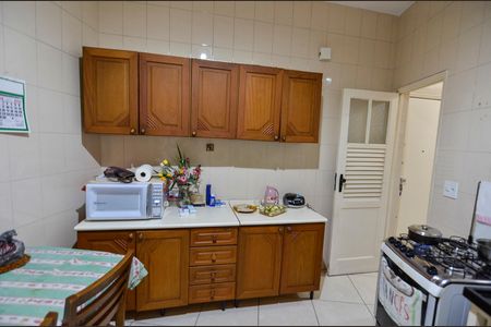 Apartamento para alugar com 138m², 3 quartos e sem vaga Apartamento para alugar com 138m², 3 quartos e sem vagaCozinha