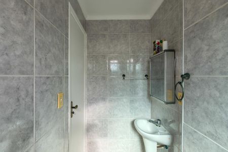 Apartamento para alugar com 68m², 2 quartos e 1 vaga Apartamento para alugar com 68m², 2 quartos e 1 vagaBanheiro da Suíte