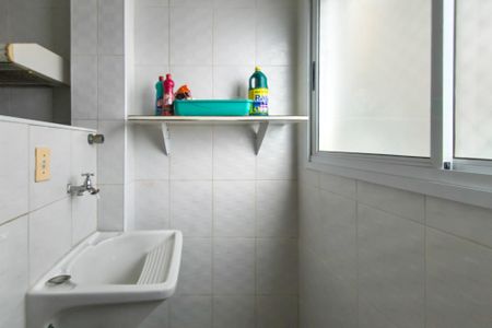 Apartamento para alugar com 68m², 2 quartos e 1 vaga Apartamento para alugar com 68m², 2 quartos e 1 vagaÁrea de Serviço