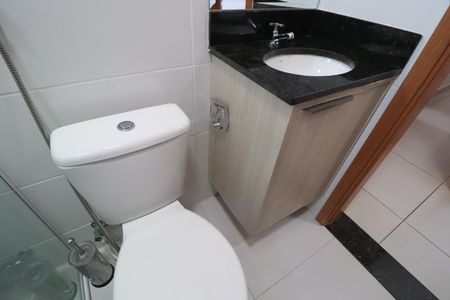 Apartamento para alugar com 64m², 2 quartos e 1 vagaBanheiro Social
