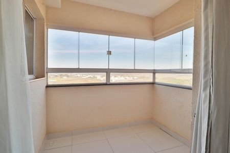 Apartamento para alugar com 64m², 2 quartos e 1 vagaSacada