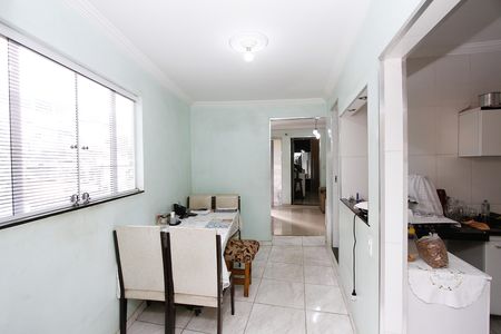 Casa para alugar com 140m², 2 quartos e 2 vagasCopa