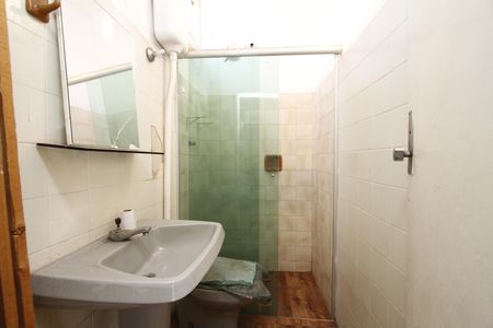Casa para alugar com 140m², 2 quartos e 2 vagasBanheiro 2