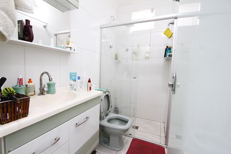 Casa para alugar com 140m², 2 quartos e 2 vagasBanheiro Social