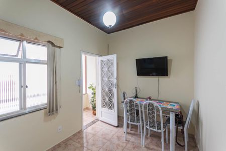 Sala de casa para alugar com 1 quarto, 50m² em Vila Isabel, Rio de Janeiro