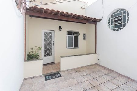 Casa para alugar com 50m², 1 quarto e sem vagaFachada
