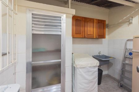 Casa para alugar com 50m², 1 quarto e sem vagaÁrea de Serviço