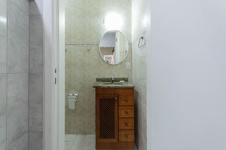 Banheiro de casa para alugar com 1 quarto, 50m² em Vila Isabel, Rio de Janeiro