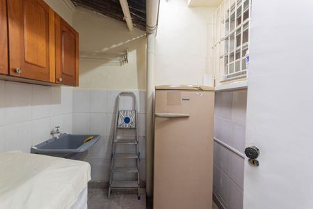Casa para alugar com 50m², 1 quarto e sem vagaÁrea de Serviço