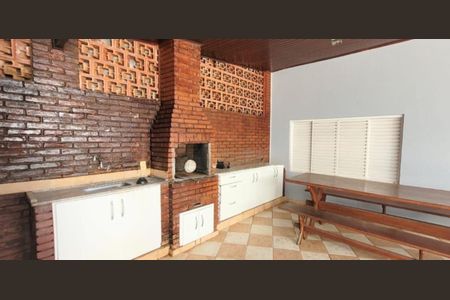 Casa de condomínio para alugar com 207m², 4 quartos e 2 vagas Casa de condomínio para alugar com 207m², 4 quartos e 2 vagasFoto 03