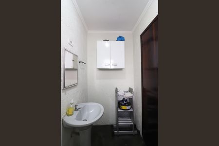 Casa à venda com 242m², 3 quartos e 5 vagasLavabo 2